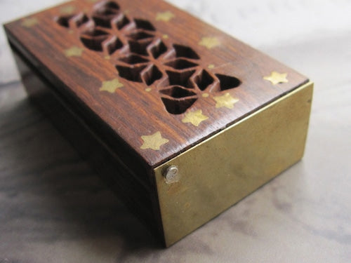 【1点もの】アンティーク雑貨*小さな木製ケース*星の彫刻*雑貨屋さんディスプレーにも