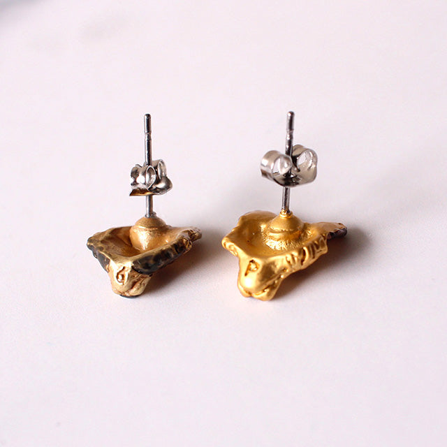 【ピアス】「たぬきつピアス / Palnart Poc」タヌキとキツネのピアス【残り僅か!】